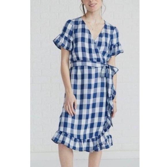 Amour Vert Dresses & Skirts - Amour Vert Blue and White Checkered Wrap Dress. Size S.